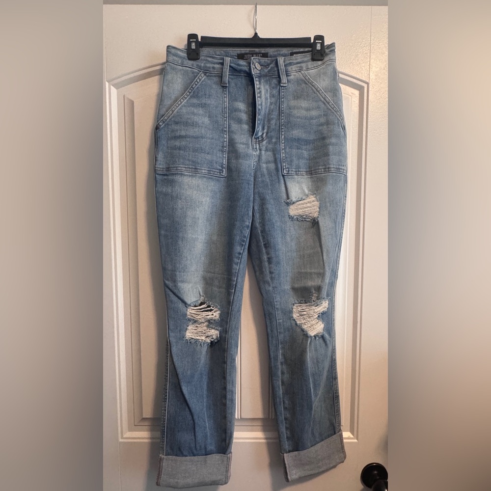 Judy Blue Light Blue Distressed Boyfriend Jeans